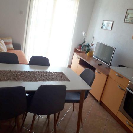 Apartments Mira Makarska Exterior photo
